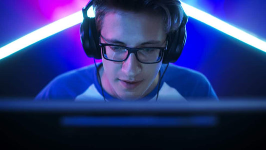 Blue Light Glasses Designed for Gaming. - Vynix